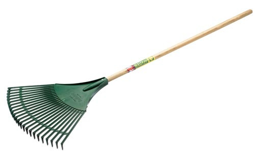 Bulldog Plastic Fan Rake Wood Shaft